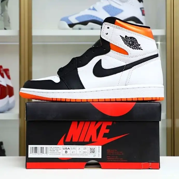 Retro 1 Kimikick Electro Orange' Air Jordan OG High 0702